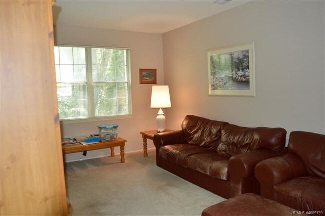 Building Photo - 225 Zachary Ct