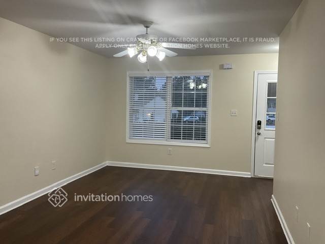 Foto del edificio - 2170 Ivy Ln