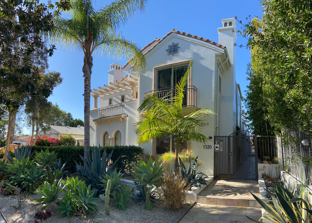 Street View of Unit 101 - 1520 16th St