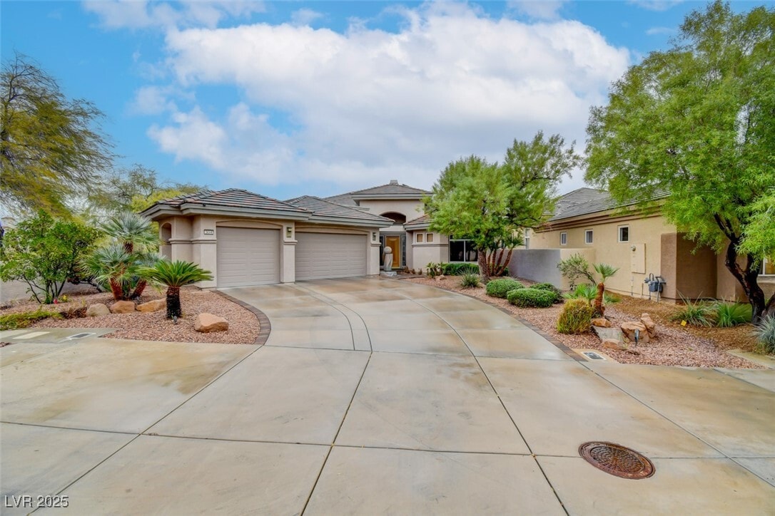 Foto principal - 304 Mesa Rim Ct