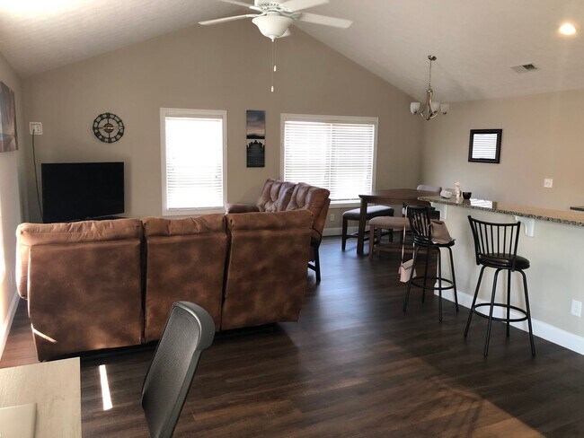 Foto del edificio - Concord Village