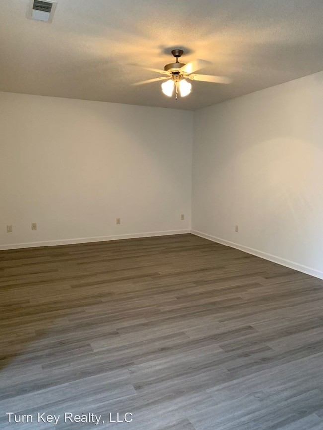 Building Photo - 2 br, 2 bath House - 3951 Amanda Court