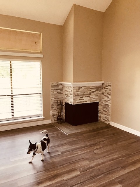 Foto del edificio - 8439 Sands Point Dr