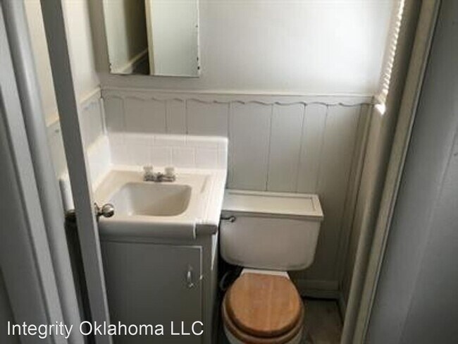 Foto del edificio - 3 br, 1.5 bath House - 4202 North Wheeler Ave