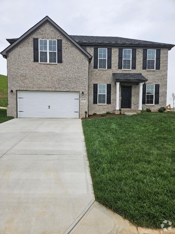 Building Photo - 1848 Silver Chapel Dr
