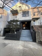 Building Photo - 370 Liberty Ave