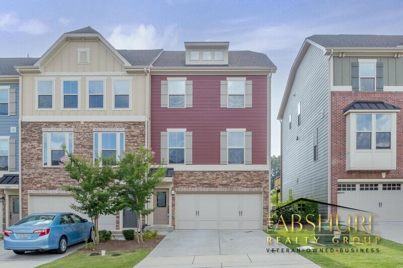 1016 Drayman Pl, Apex, NC 27502 Condo for Rent in Apex, NC