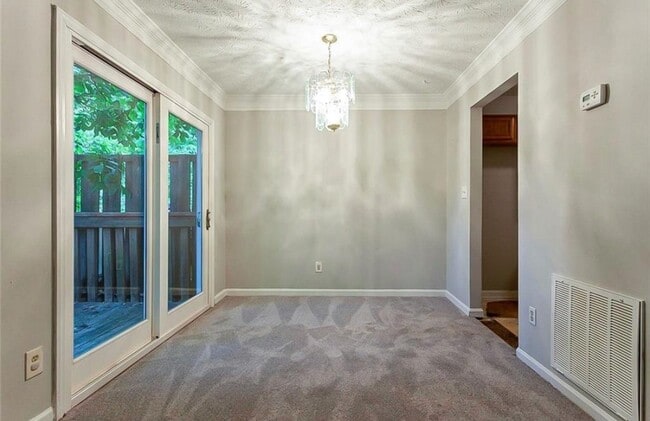 Foto del edificio - 1031 Plantation Way NW