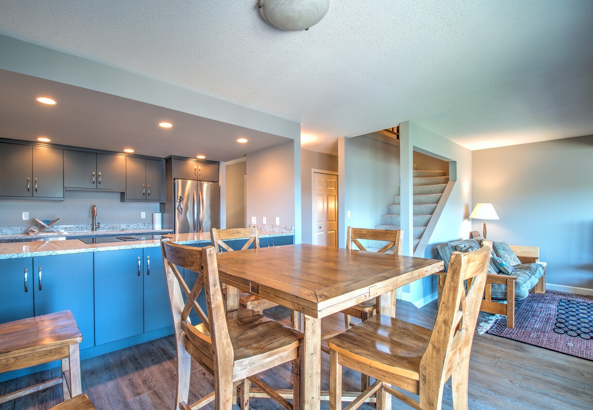 7880 Kidston Rd, Coldstream, BC V1B 1S2 House for Rent in Coldstream