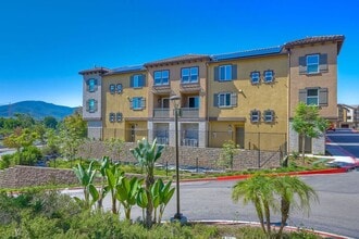 Building Photo - 295 Mission Villas Rd