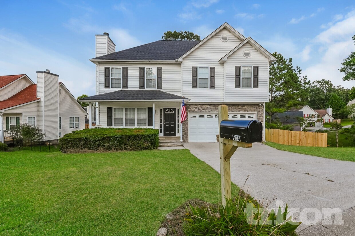 Foto principal - 504 Hillcrest Cross Rd