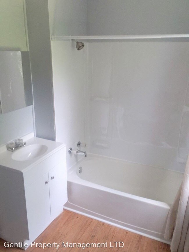 Foto del edificio - 3 br, 1 bath House - 3569 Independence Rd