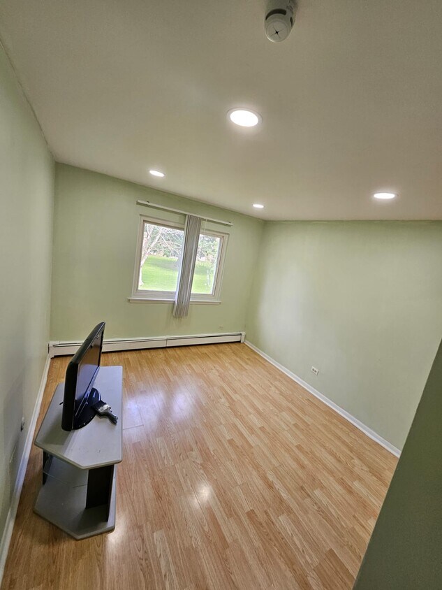 Foto principal - 580 Hill Dr