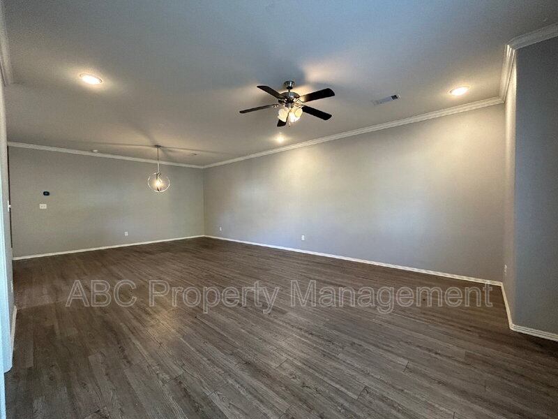 Foto principal - 4073 W Santa Maria Ln