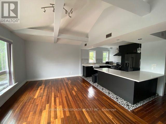 Building Photo - 134 Sedgemount Dr