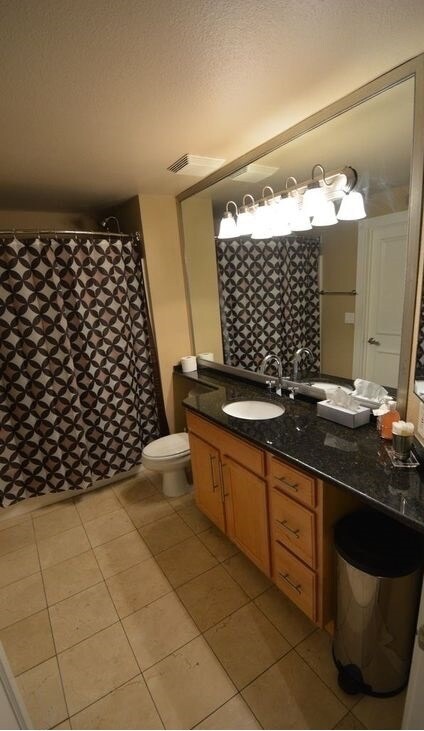 Foto del edificio - 4015 Crown Point Dr