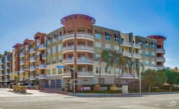 Building Photo - 12664 Chapman Ave