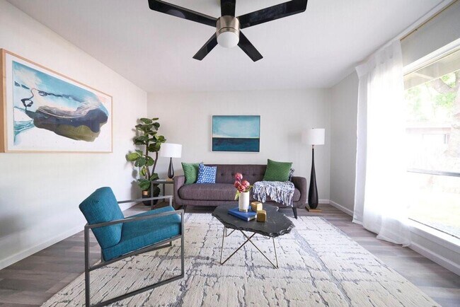 Foto del edificio - 8616 Fireside Dr