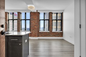 The Jackson - The Residences at Barnett