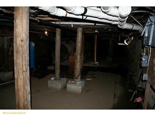 Building Photo - 319 Belmont Ave