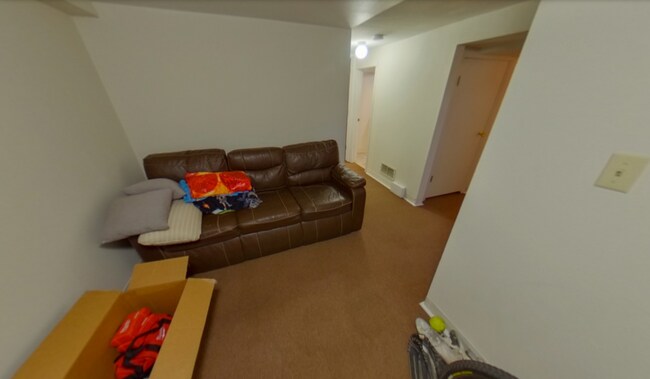 Building Photo - Great backyard! Washer & Dryer included! A...