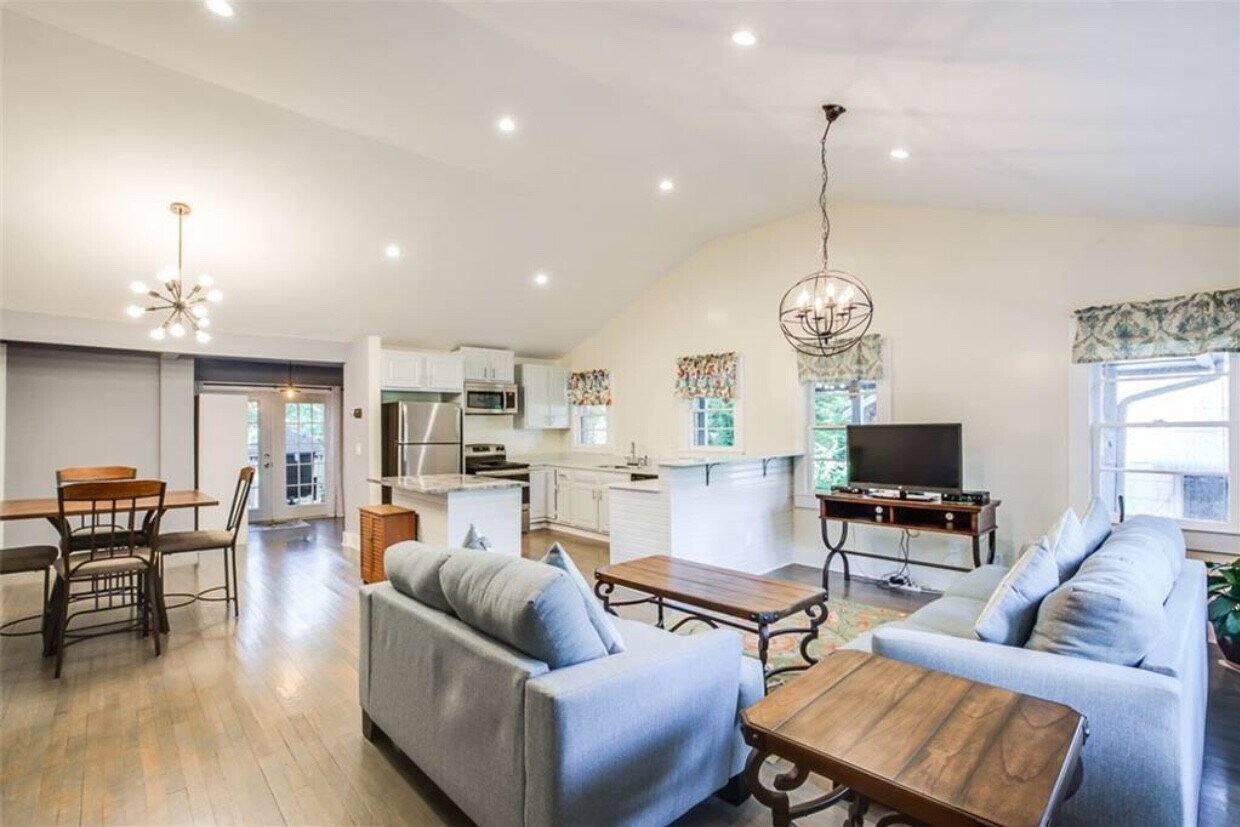 Foto principal - 1534 Richland Rd SW