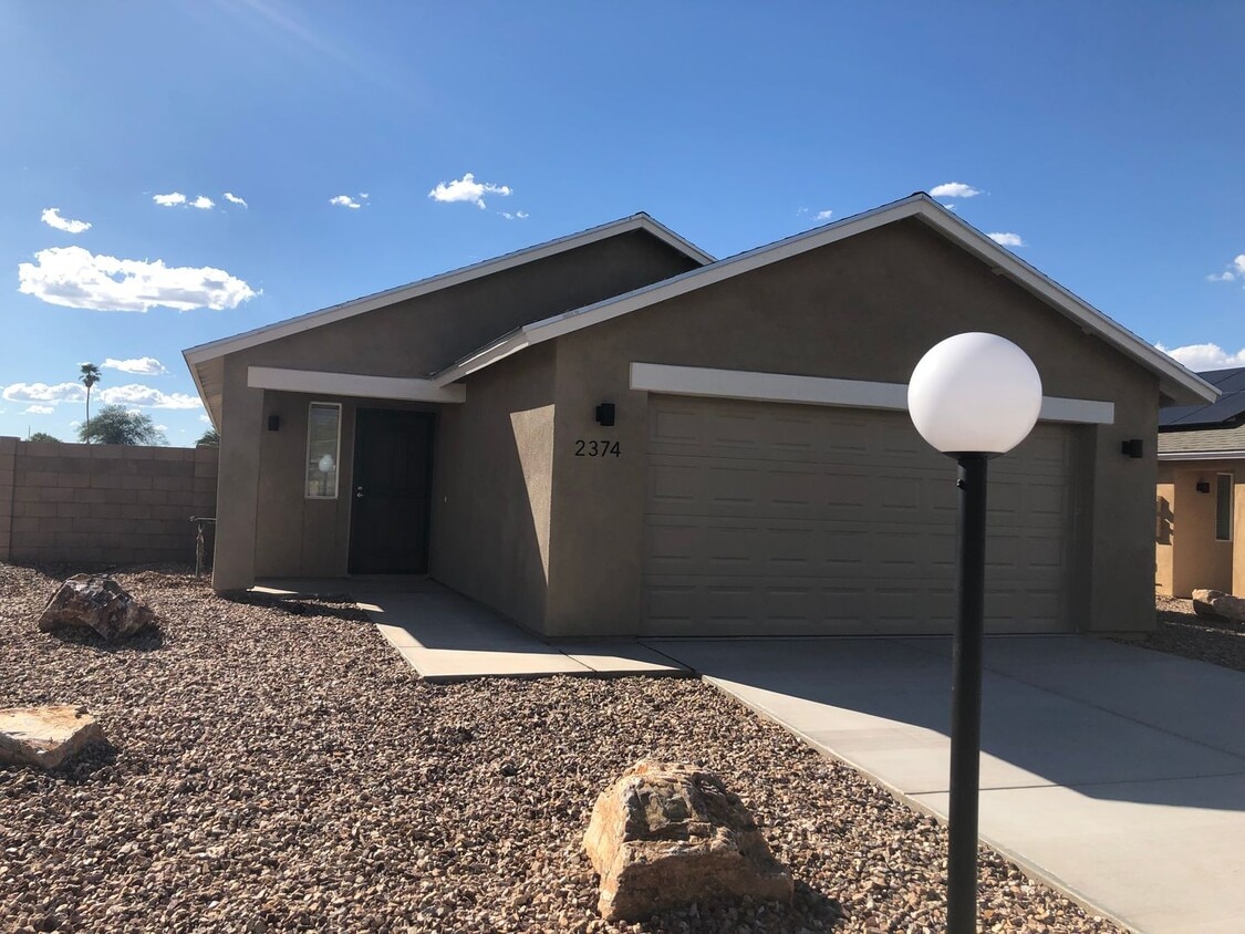 Photo - 2374 S Clovis Place-