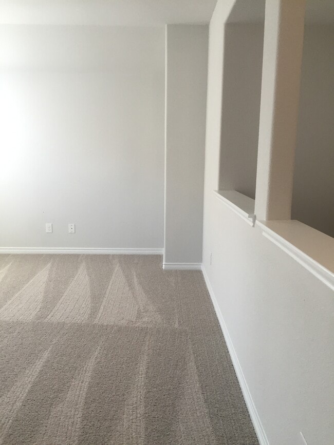 Game room - 3103 Quail St
