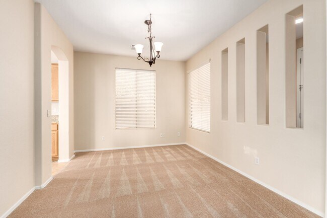 Foto del edificio - Gorgeous Golf Course Views in Gilbert, AZ!  MOVE-IN SPECIAL:  FIRST MONTH FREE!!!