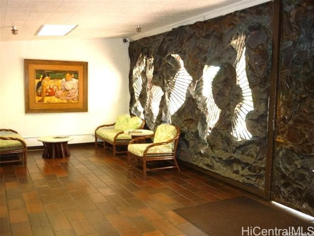 Building Photo - 430 Keoniana St