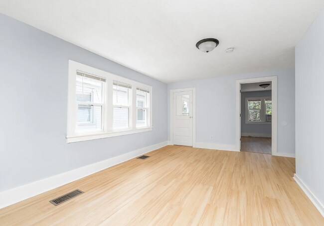 Foto del edificio - 1044 Muskegon Ave NW