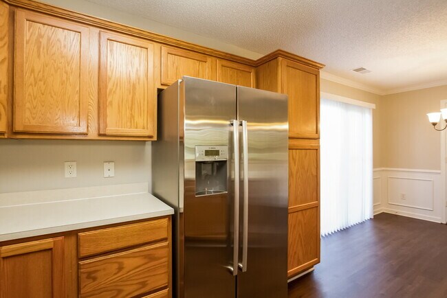 Foto del edificio - 3730 Sipes Ln
