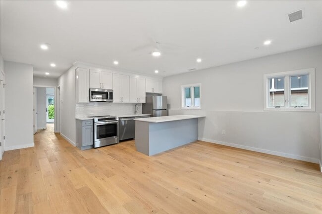 Photo - 46 Hudson St Apartment