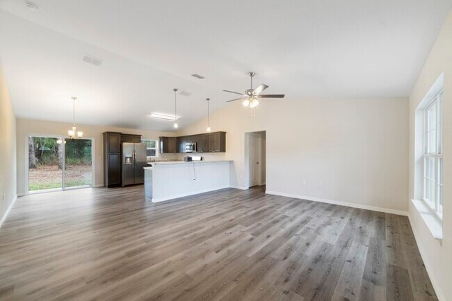 Foto del edificio - 5614 Pecan Rd