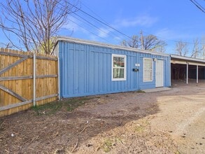 Building Photo - 2718 Duncan Dr