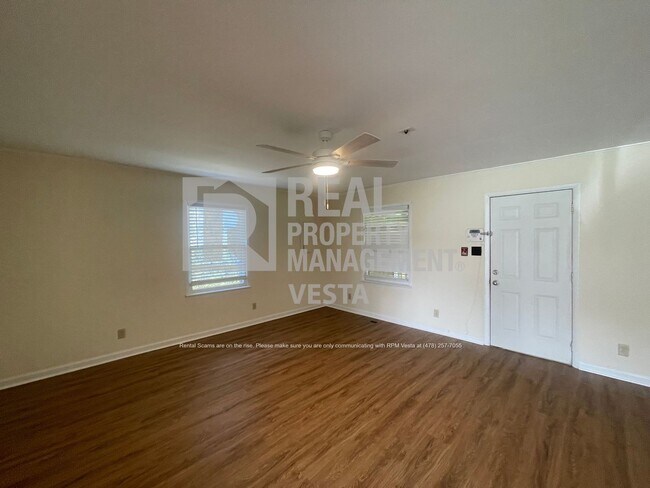Foto del edificio - 6712 Hawkinsville Rd