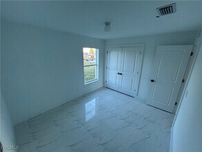 Building Photo - 2803 65th St W