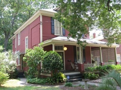 Building Photo - 824 Woodrow St