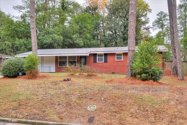 Building Photo - 3338 Oakridge Dr