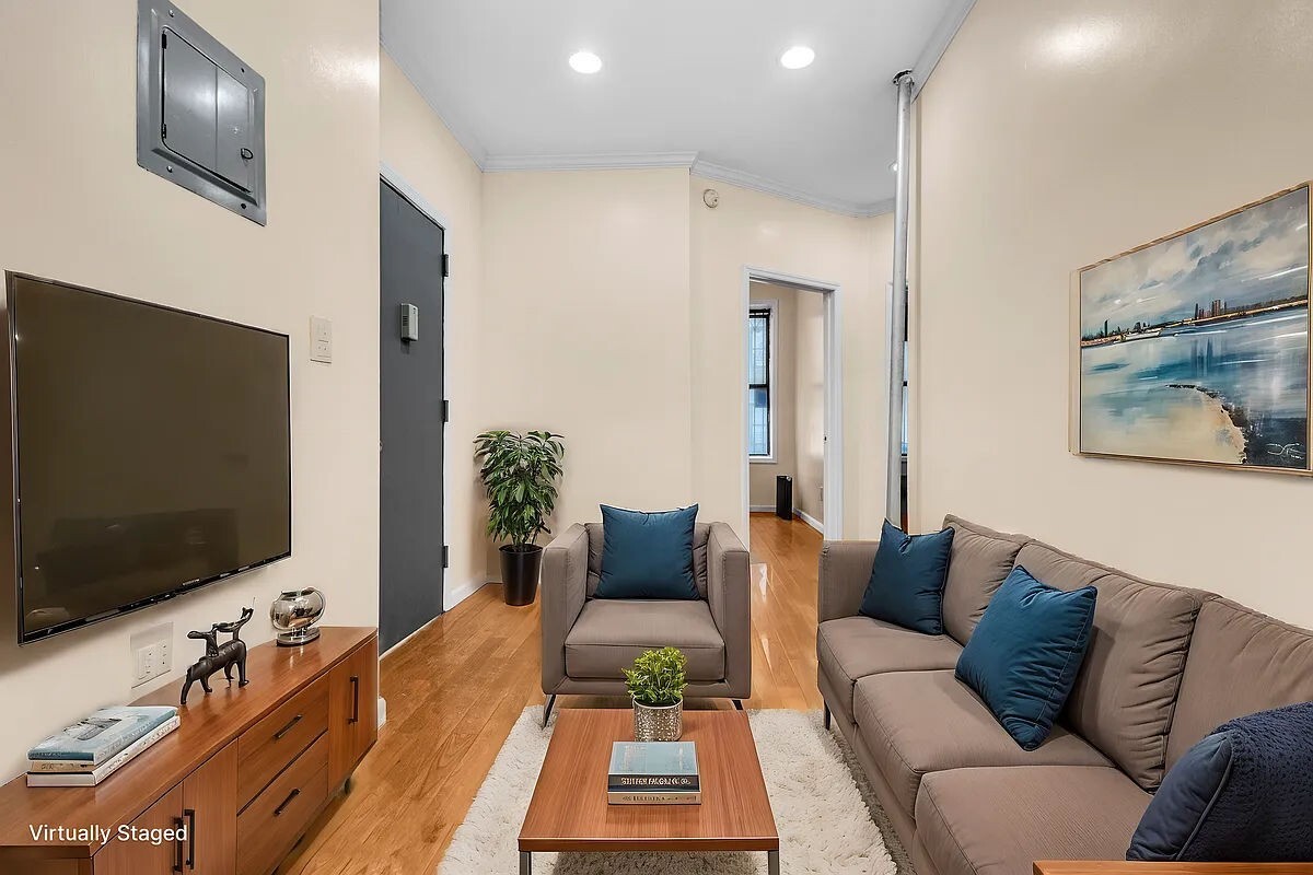 Foto principal - 541 W 158th St