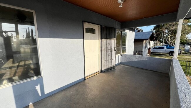 Building Photo - 2165 Sepulveda Ave