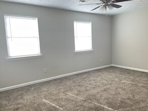 Building Photo - 2526 Sweetridge Ct