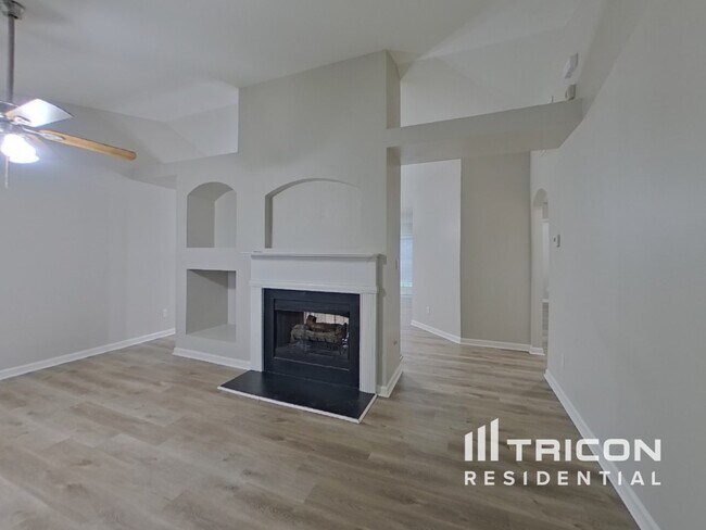 Foto del edificio - 628 Fairgreen Trail