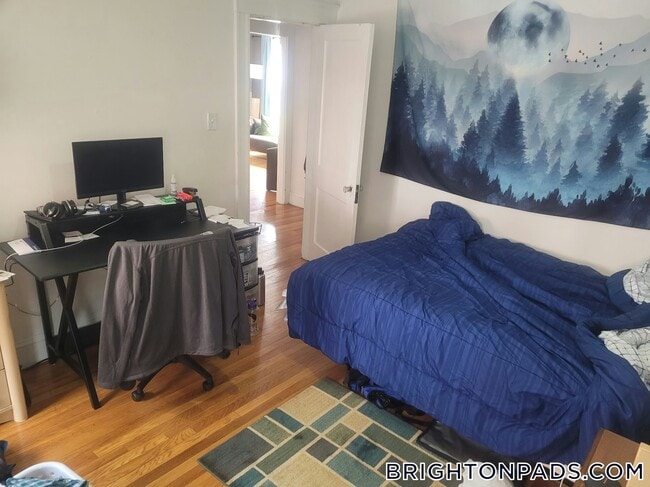 Foto del edificio - 86 Colborne Rd