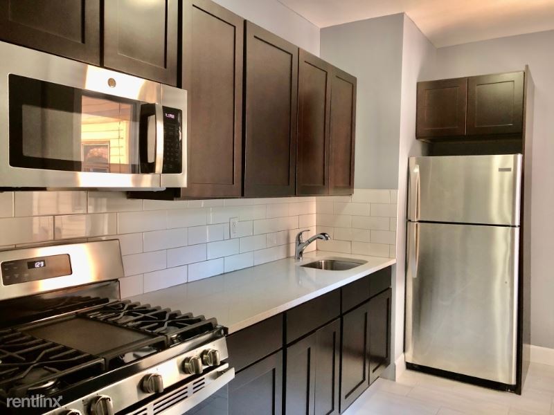 Primary Photo - 92 W 34th St