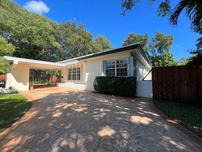 Foto del edificio - 2615 McKinley St