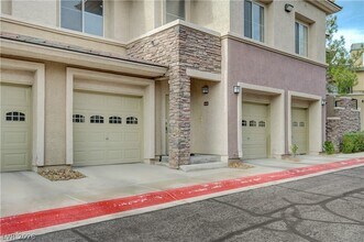 Building Photo - 673 Peachy Canyon Cir