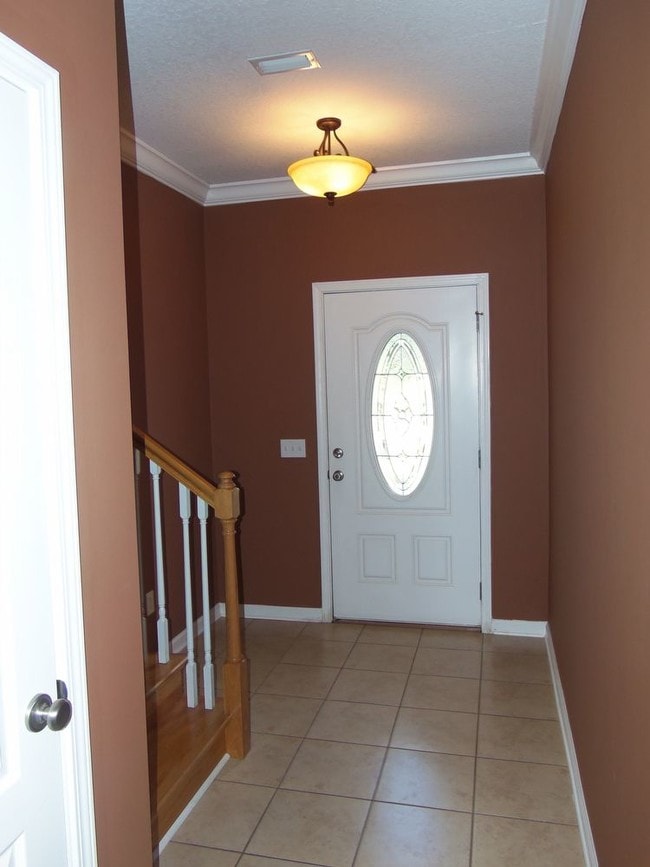 Building Photo - Lonesome Pine - Townhouse