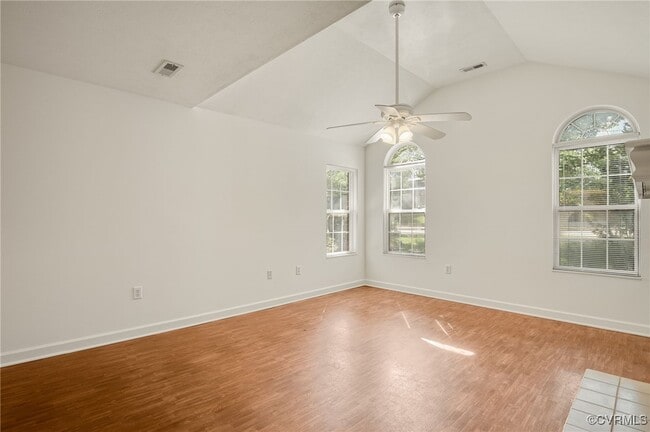 Building Photo - 1542 Patriot Cir