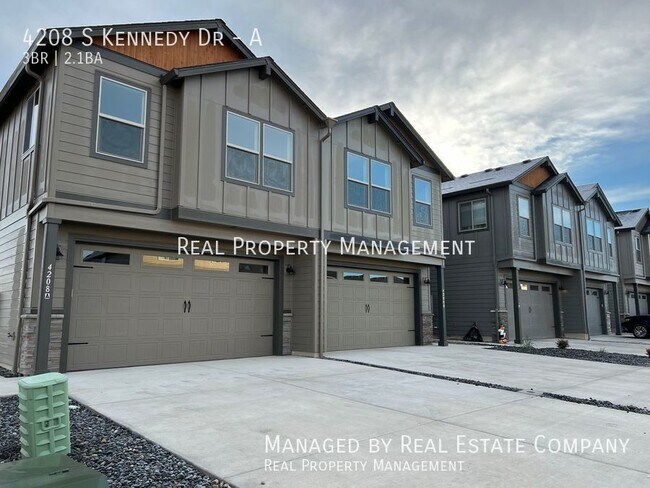 Foto del edificio - New Construction Ridgefield Townhome Beaut...